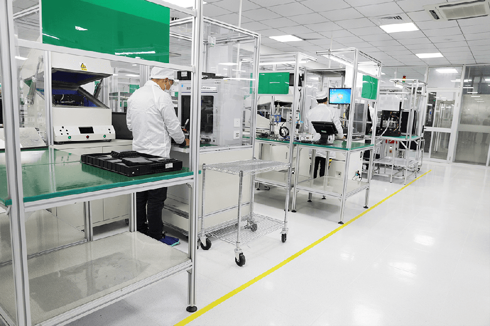 Cleanroom assembly and testing production line